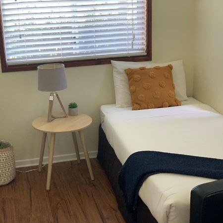 Montville Holiday Apartments Екстер'єр фото