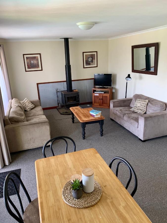 Montville Holiday Apartments Екстер'єр фото