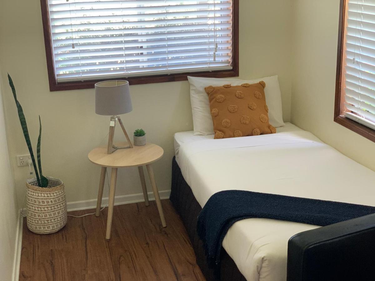 Montville Holiday Apartments Екстер'єр фото
