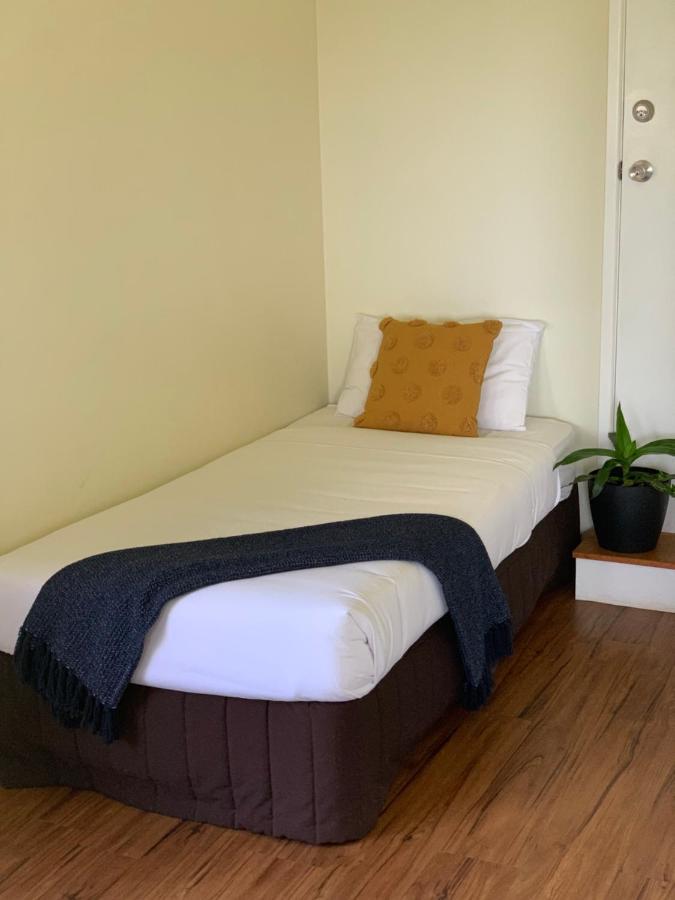 Montville Holiday Apartments Екстер'єр фото